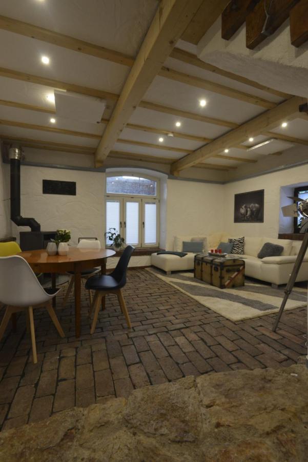 Eifel Kate, Relaxen Mit Sauna Und Whirlpool Dahlem  Luaran gambar