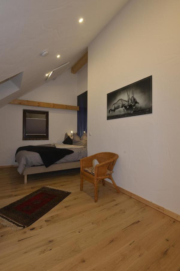 Eifel Kate, Relaxen Mit Sauna Und Whirlpool Dahlem  Luaran gambar